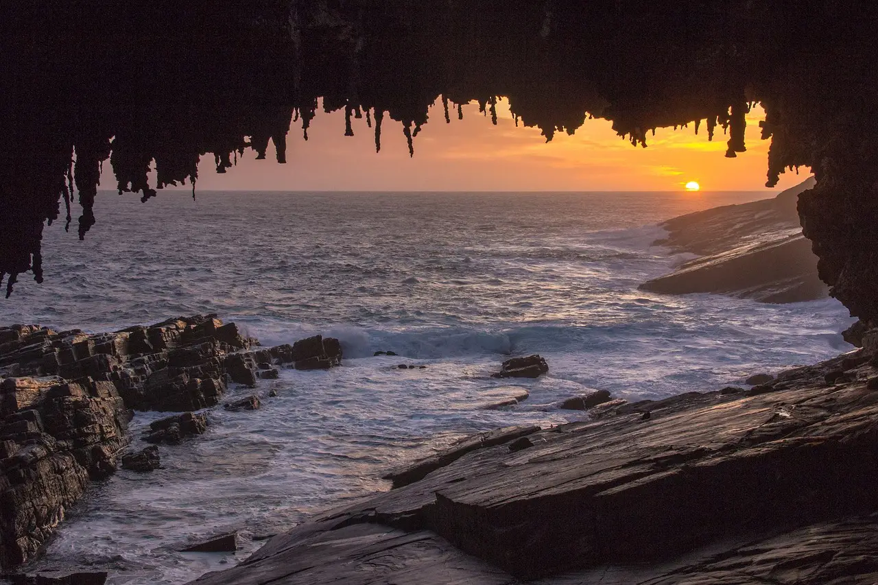 Kangaroo Island. Discover extensive cave networks.