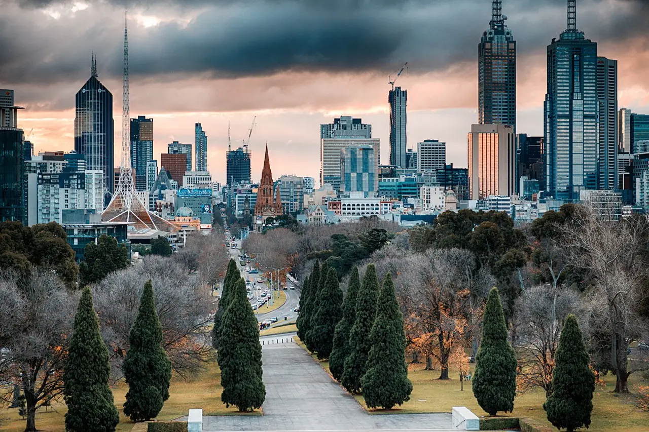 Melbourne, the second-largest city in Australia, is a well-liked destination on many itineraries through the country.